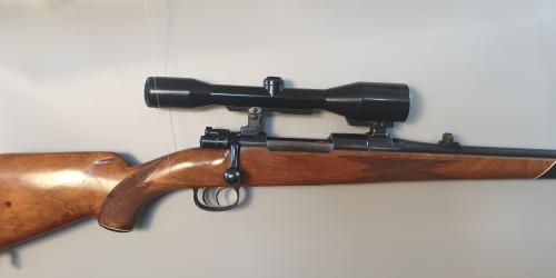 Akah Merkur Repetierbüchse Mauser 98 7x64 mit Zeiss 6x42