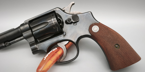 Smith & Wesson S&W Victory Revolver .38Special umgebaut bei Parker Hale