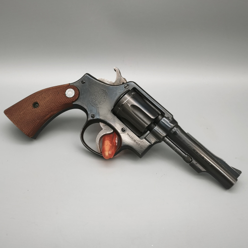 Smith & Wesson S&W Victory Revolver .38Special umgebaut bei Parker Hale