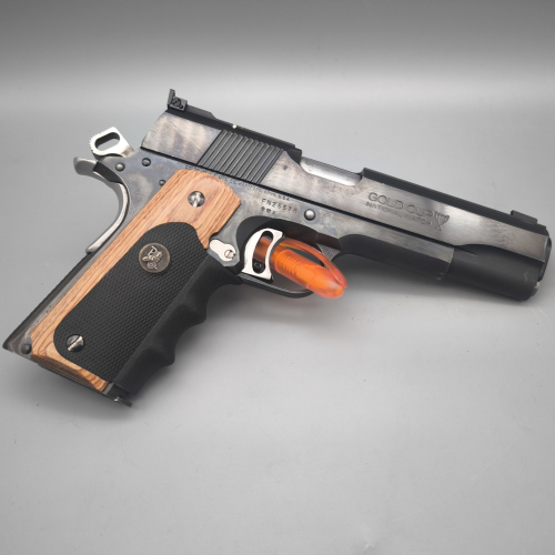 Colt 1911 MK IV Serie ´80 " Gold Cup National Match mit Pachmayr Griff "American Legend" Elliason Visierung