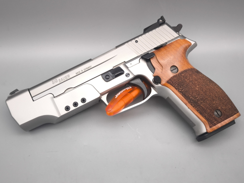 Sig Sauer P226s Sport II SA 9mm Luger mit Laufgewicht eckernförder Fertigung, TOP Zustand #440